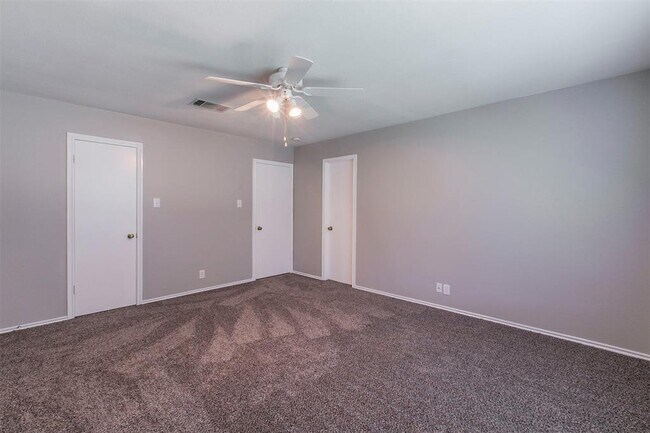 Building Photo - 2645 Andres Way