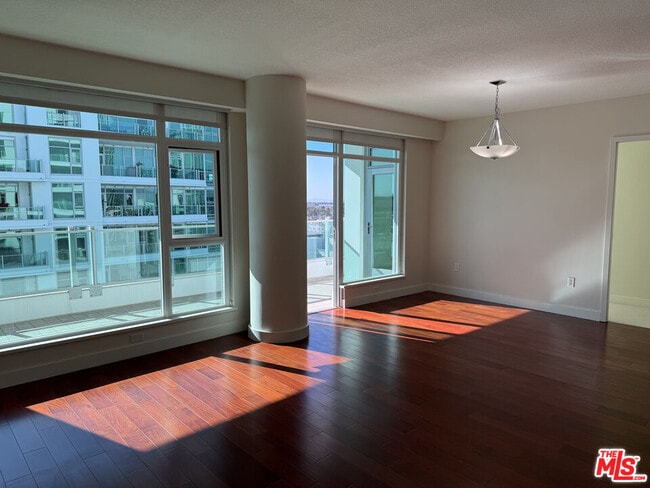 Building Photo - 3141 Michelson Dr