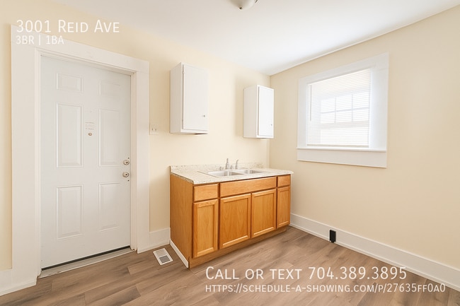 Building Photo - 3001 Reid Ave