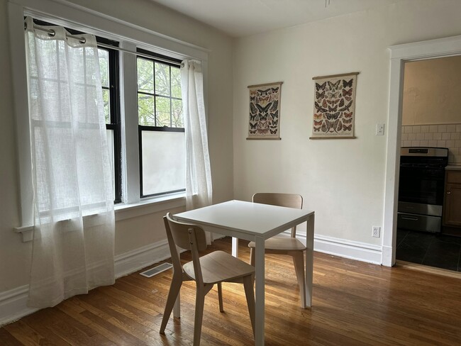 Building Photo - 2027-2029 Alfred Avenue, Unit 2029 B