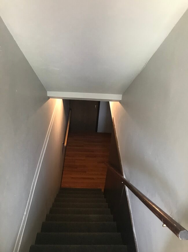 Building Photo - 11455 W Forest Home Ave