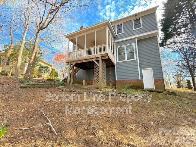 Building Photo - 9423 Fairmead Dr