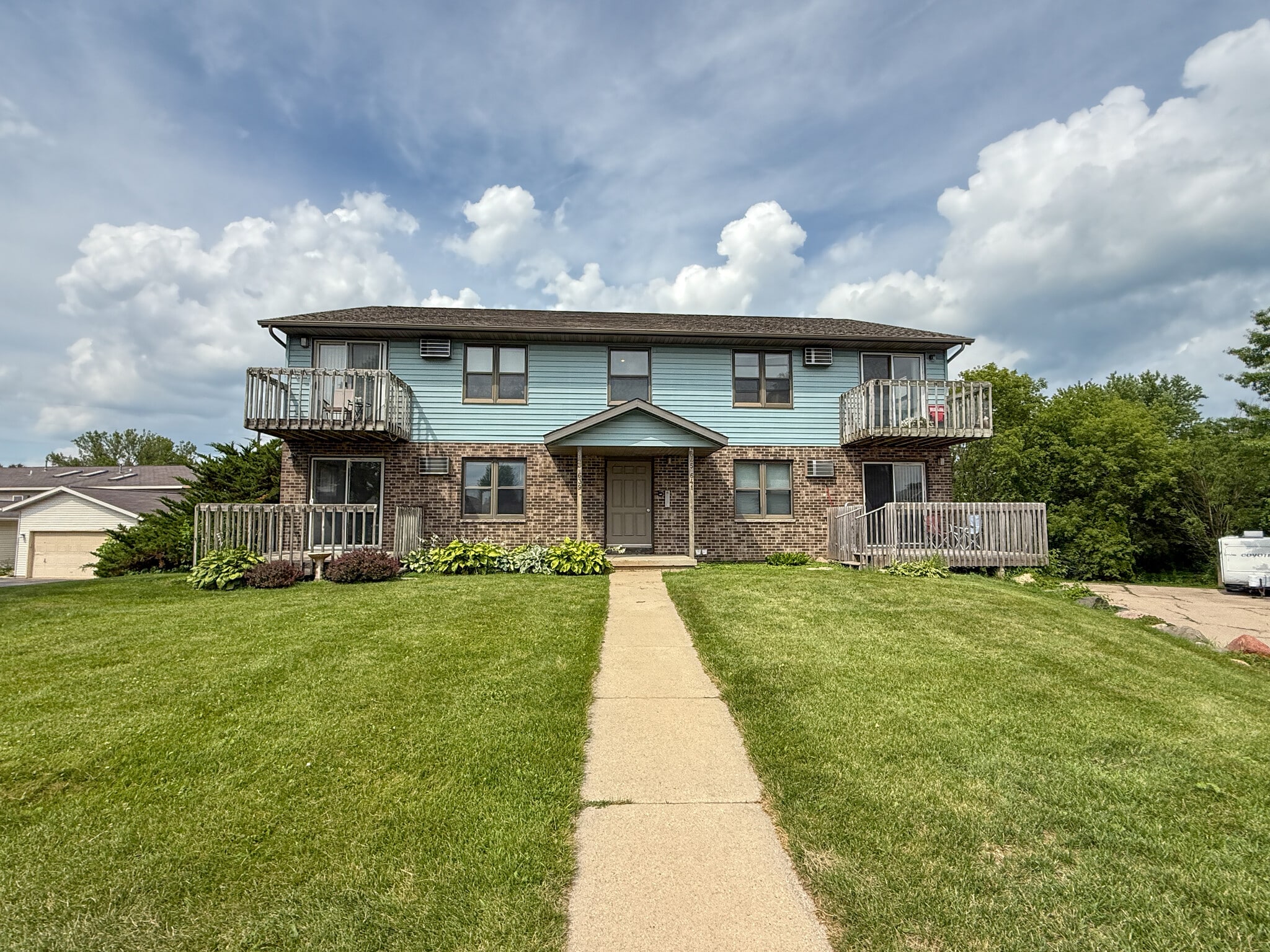 Building Photo - 639 Galena Ct