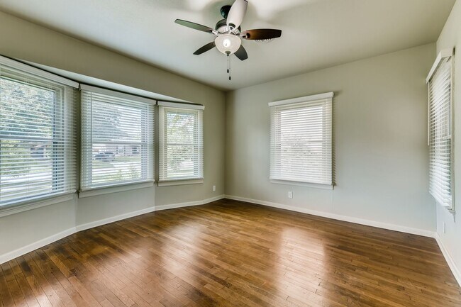 Building Photo - Minutes From Woodlawn Lake - 4 miles from ...