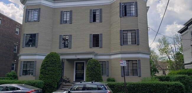 Building Photo - 15 Ellery St