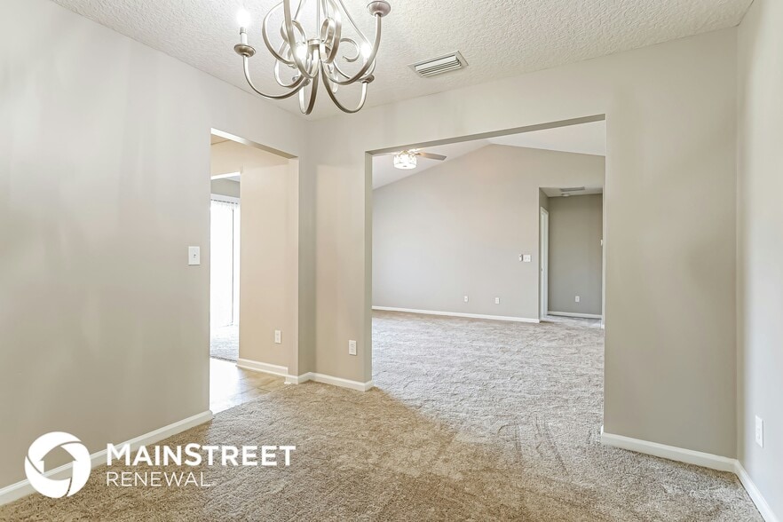 Building Photo - 6565 Silk Leaf Ln