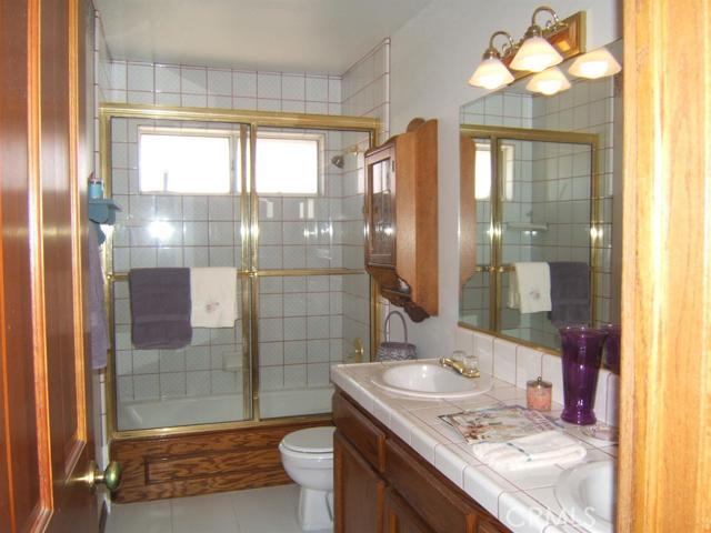 Building Photo - 16342 Ridge View Dr