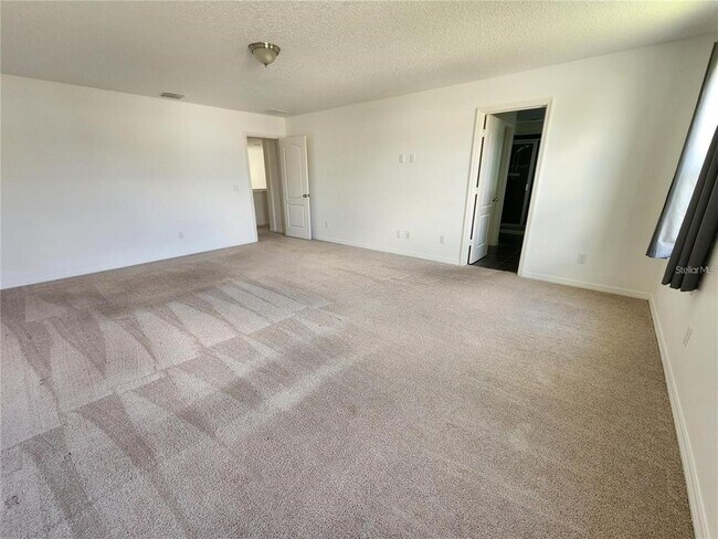 Building Photo - 3320 Mount Vernon Way