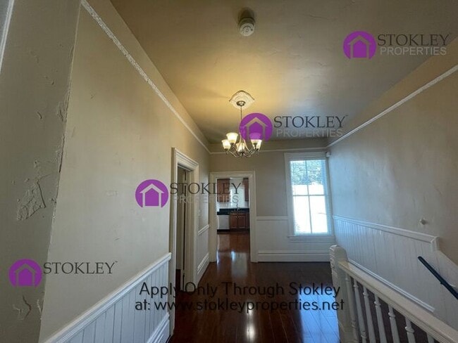 Building Photo - 3968 24th St