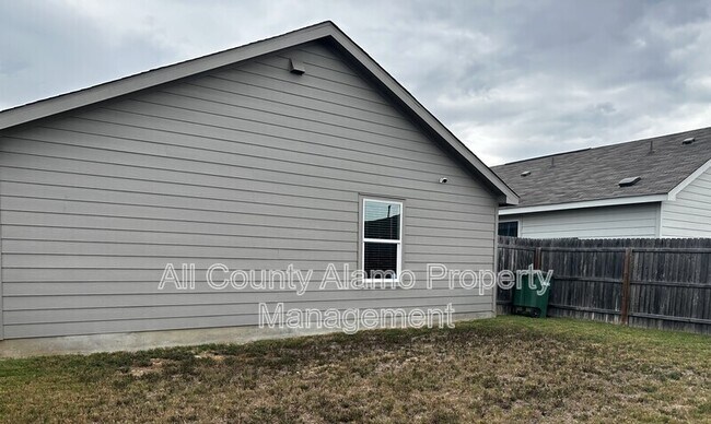 Building Photo - 10790 Giacconi Dr