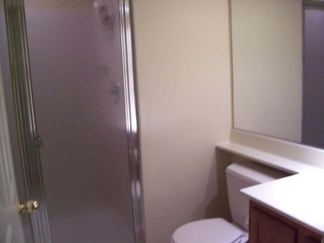 Building Photo - 3 Level Townhome- Odenton, MD