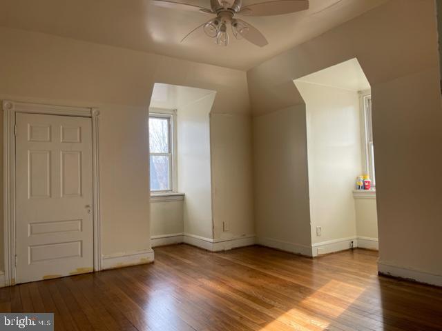 Building Photo - 1236 S 57th St