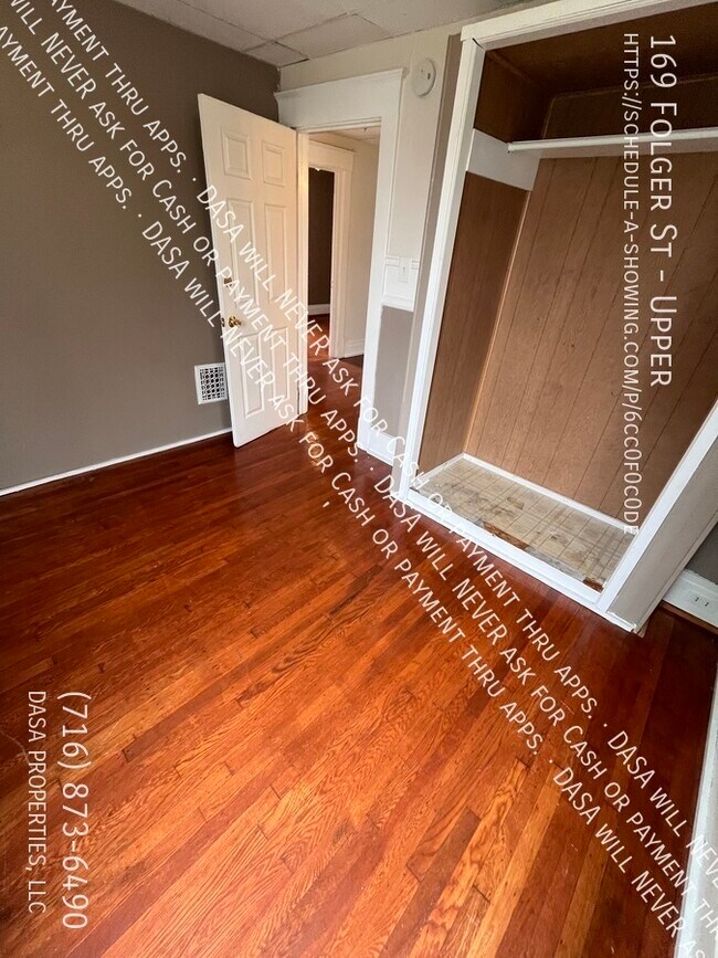 Building Photo - 169 Folger St