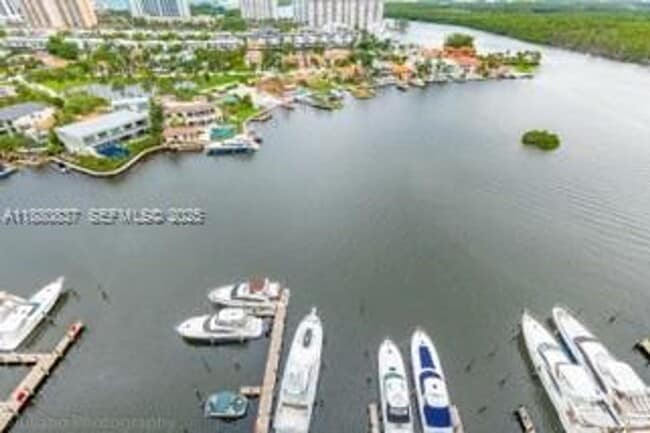 Building Photo - 400 Sunny Isles Blvd