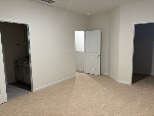 Building Photo - 766 Dorset Strm Dr