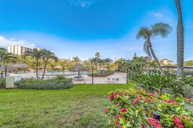 Building Photo - 400 Island Way