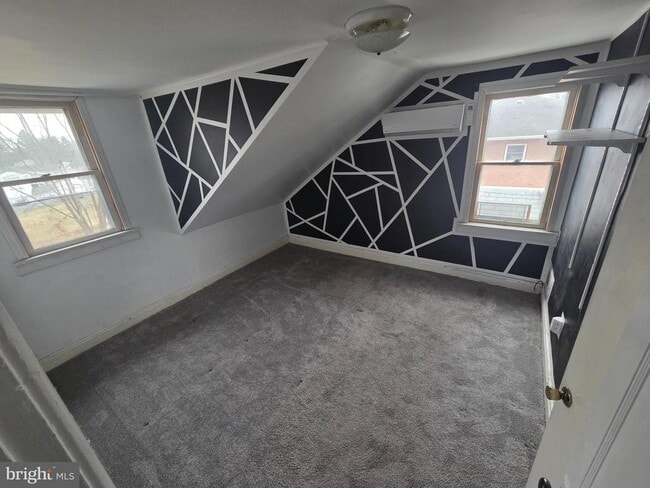 Building Photo - 4227 Cambridge St