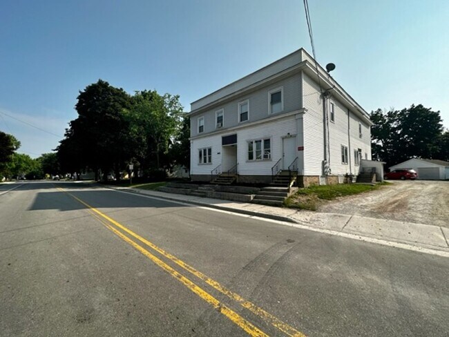 Building Photo - 8268 Cth W