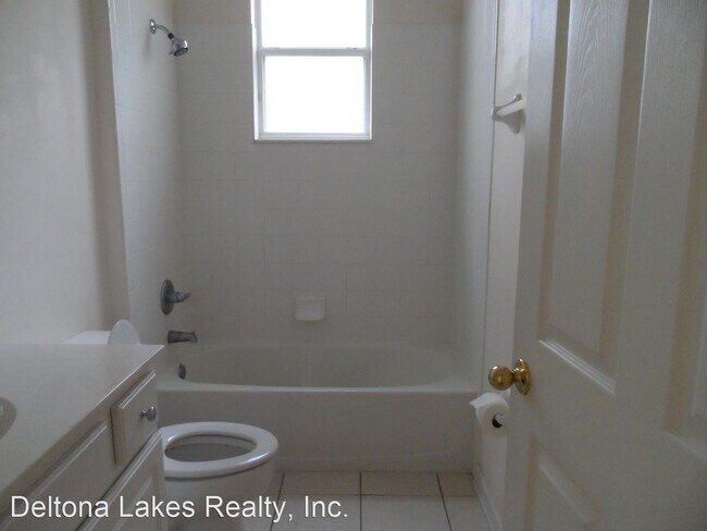 Building Photo - 3 br, 2 bath House - 234 W Tarrington Dr