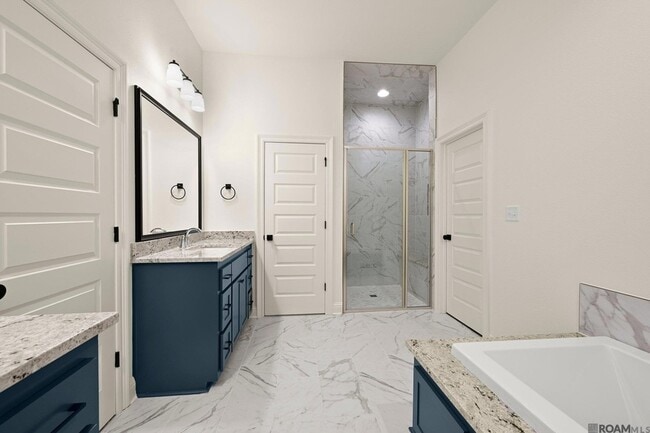 Building Photo - 13932 Mullins Dr