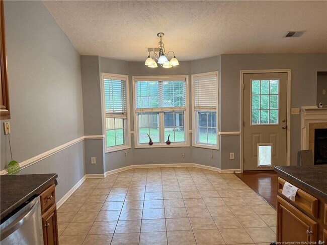 Building Photo - 1520 Timberrock Ct