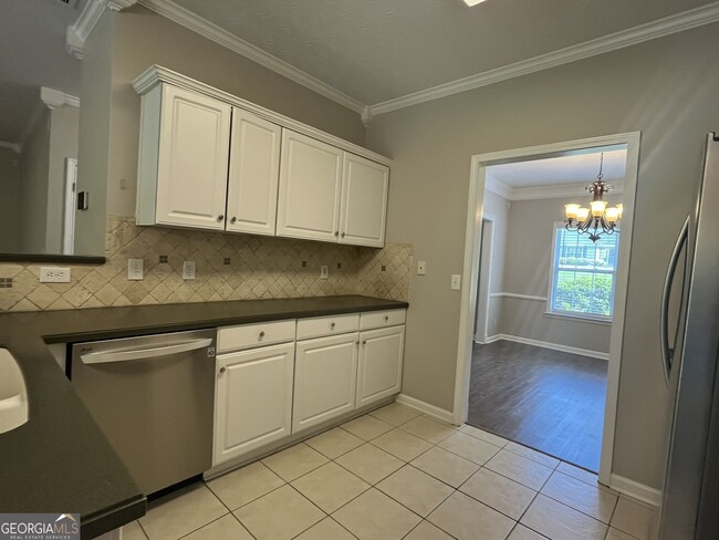 Building Photo - 10055 Lauren Hall Ct