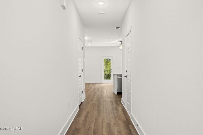 Building Photo - 188 Ellery Ln