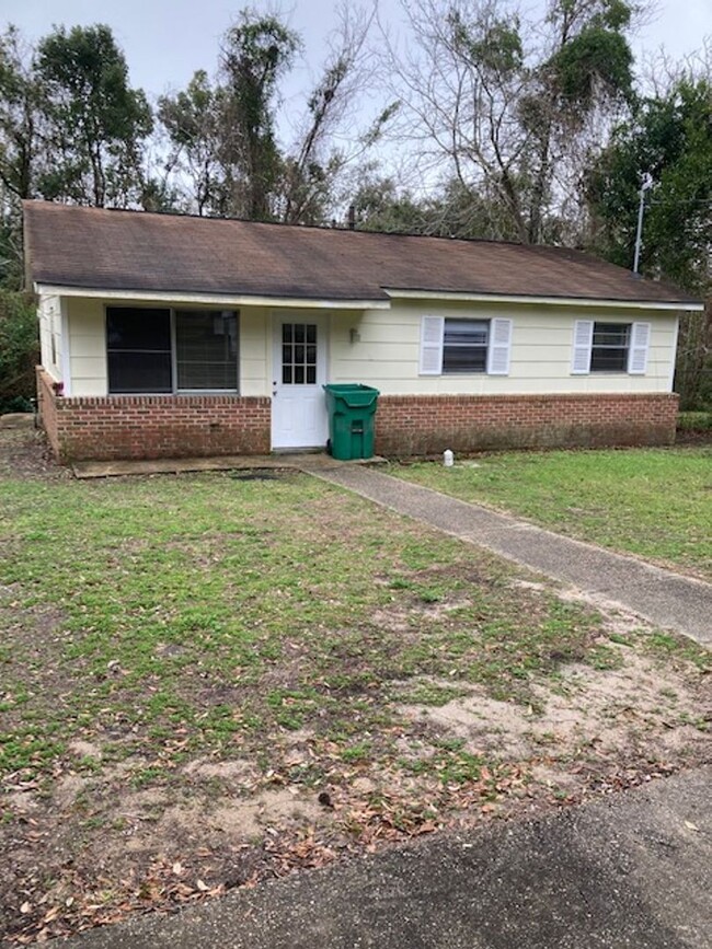 Primary Photo - Gulfport 3 Bedroom