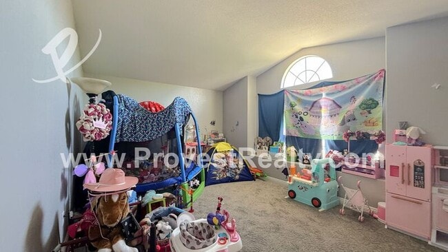 Building Photo - 12988 Claremont Ct