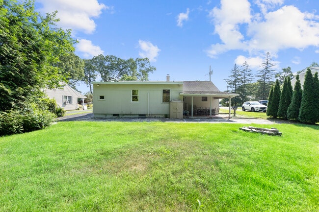 Building Photo - 37 Tarinelli Cir
