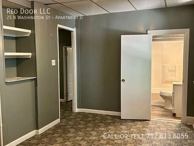 Building Photo - 25 N Washington St