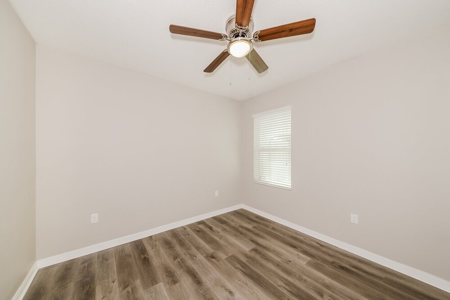 Building Photo - 10126 Geese Trail Cir