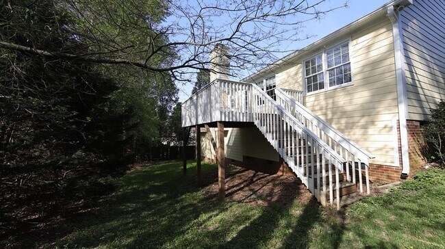 Building Photo - Updated One Level Home in Harrington Grove...