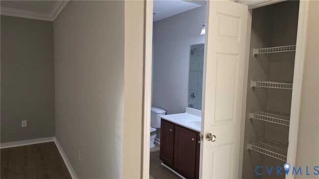 Building Photo - 9102 Mayland Dr