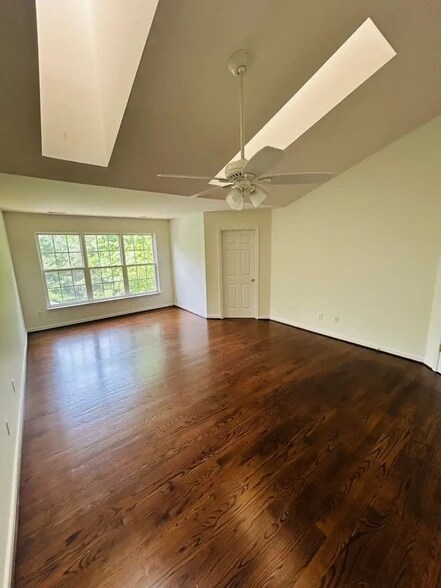 Building Photo - 3209 Friars Walk Ln