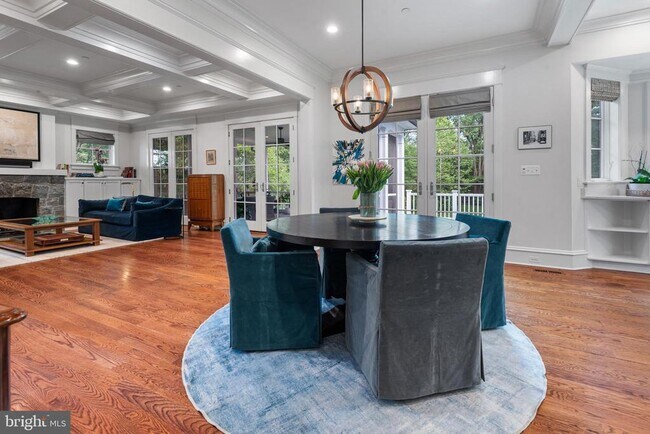 Building Photo - 5600 Brite Dr