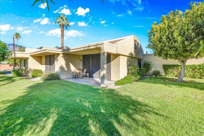 Building Photo - 6735 Harwood Cir