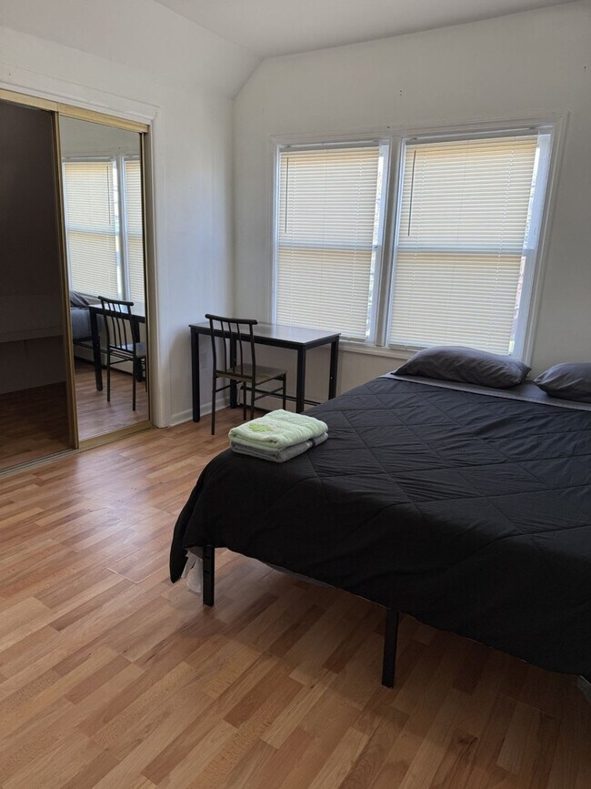 Building Photo - 456 Convery Blvd