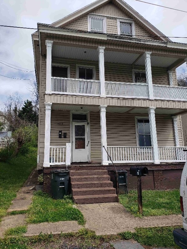 Primary Photo - 1612 Pierce St