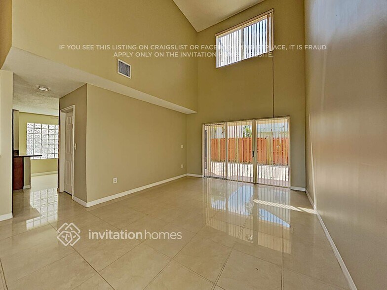 Building Photo - 15108 SW 141st Terrace