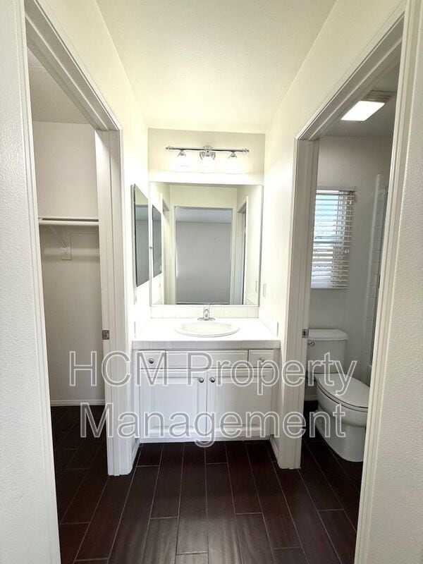 Building Photo - 74 Chantilly