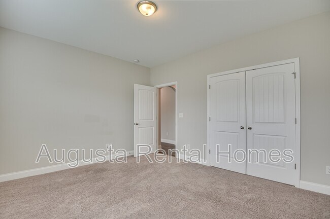 Building Photo - 1110 George W Crawford Dr