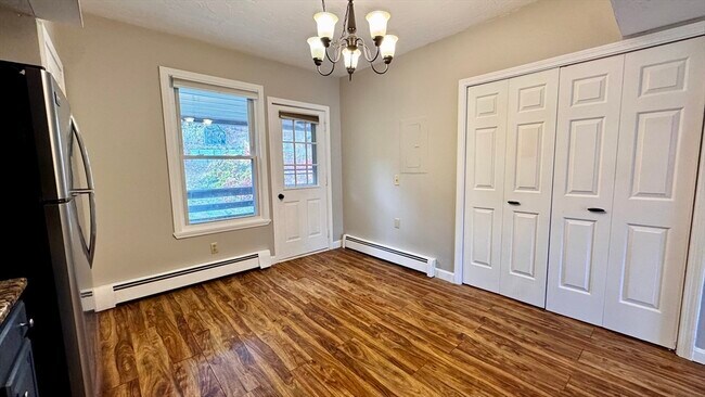 Building Photo - 40 Nashua St