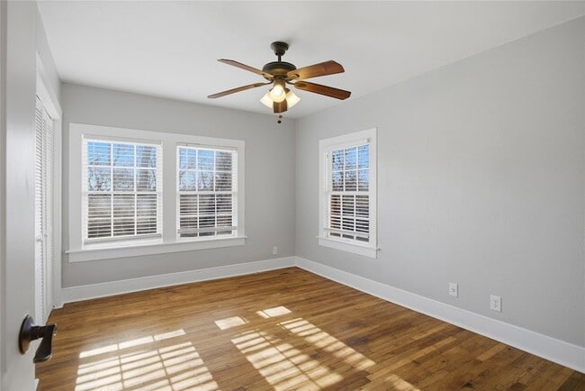 Building Photo - 4875 E Williams Spring Rd