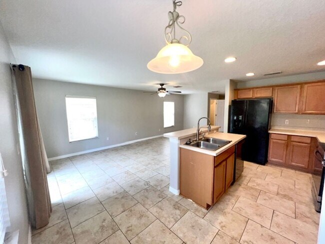 Building Photo - 3522 Caruso Pl