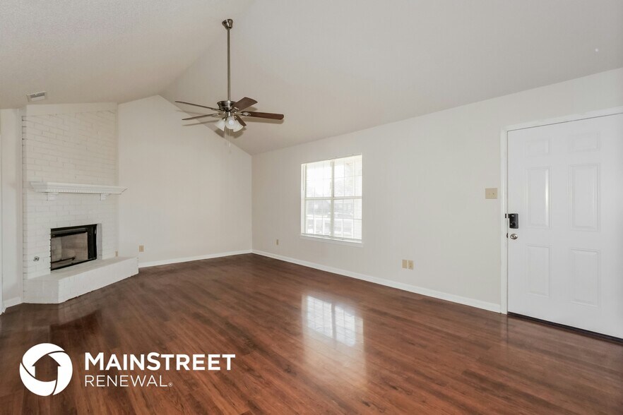 Building Photo - 4680 Tumblebrook Cove