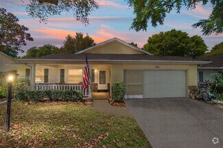 Building Photo - 9438 SW 85th Ave