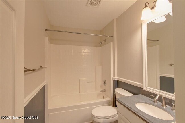 Building Photo - 680 Wickham Lakes Dr