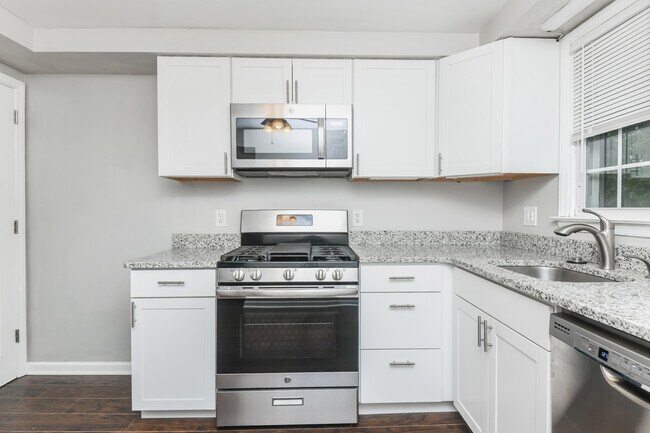 Building Photo - 622 Nordeen Dr