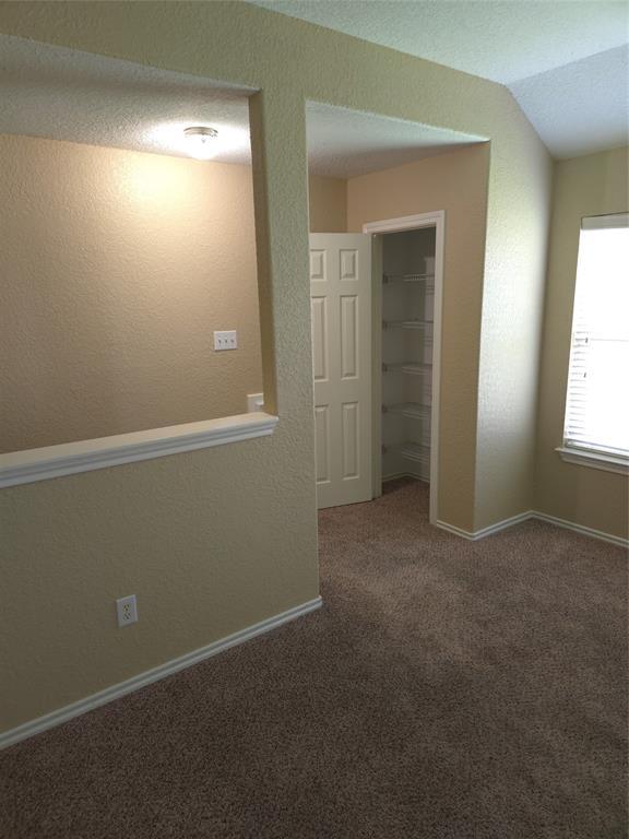 Building Photo - 6419 Bennington Springs Dr